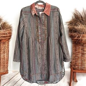 Soft Surroundings Elena Embroidered Tunic‎ Top